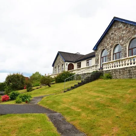 6 Ensuite Bedrooms-sleeps 12-garden-sea & Mtn View Kenmare